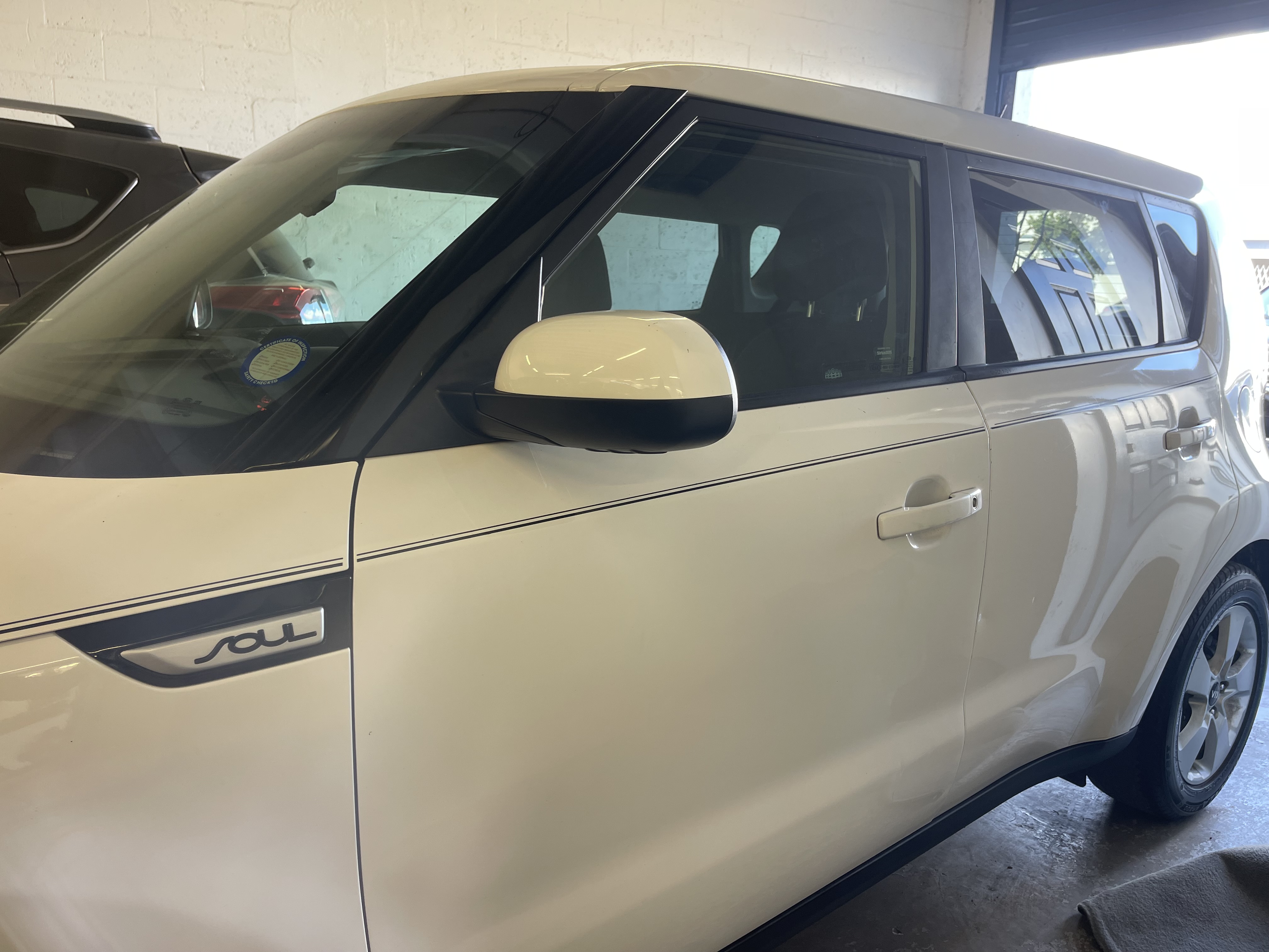 2018 kia soul suv - $9900